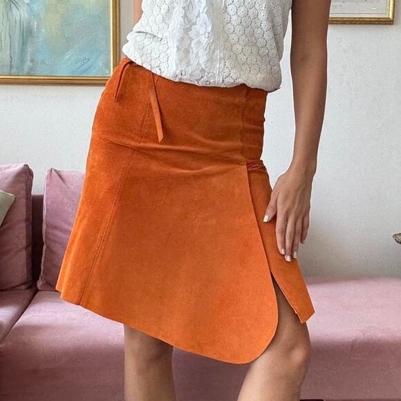 Danier Burnt Orange Suede Leather Midi Skirt - Picture 1 of 6